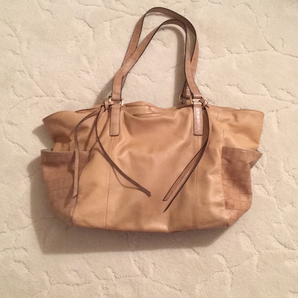 Buttery beige leather purse